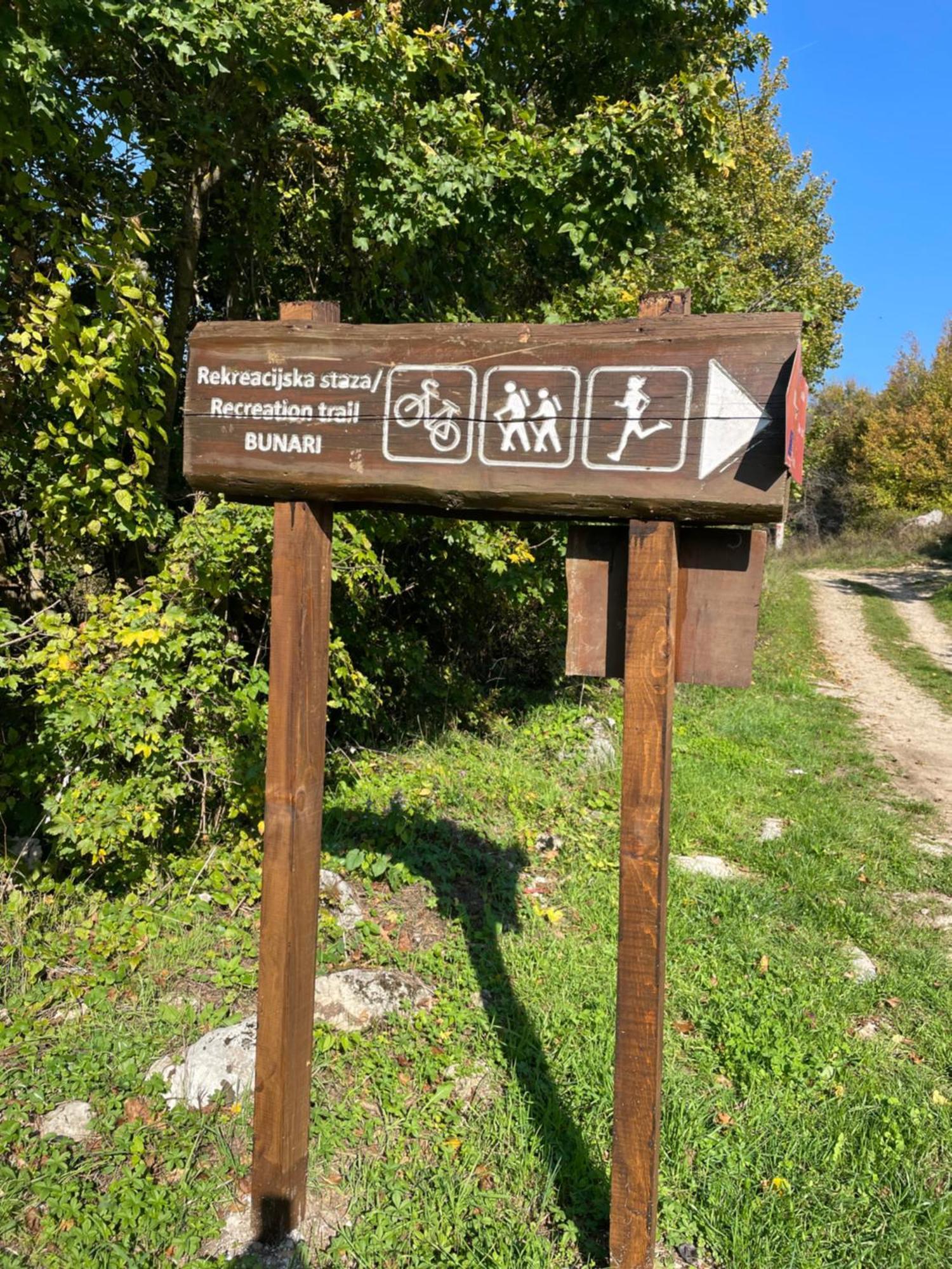 Domacinstvo Una-Ostrovica Kulen Vakuf Exterior foto