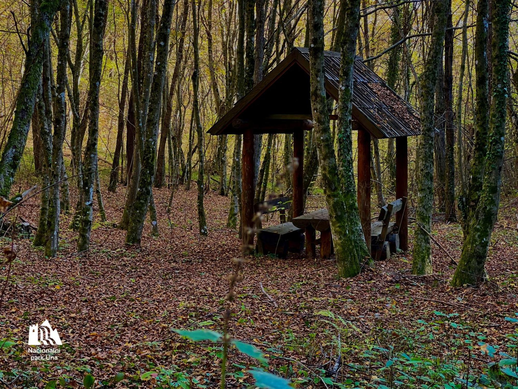 Domacinstvo Una-Ostrovica Kulen Vakuf Exterior foto